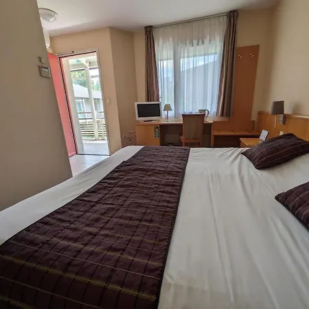 L'oceane Angers Parc Expo 酒店 3*
