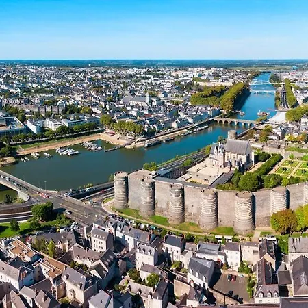 ホテル L'oceane Angers Parc Expo Verrieres-en-Anjou