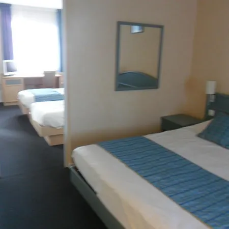 Hotel L'oceane Angers Parc Expo 3*
