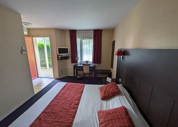 L'oceane Angers Parc Expo 호텔 3*